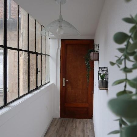* La Tour : Vue Imprenable Sur La Ville * 룩세일레벵즈 외부 사진
